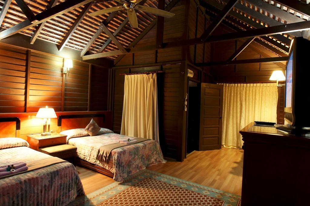 The Manor Beach Resort Besut Kampung Kuala Besut Exterior foto